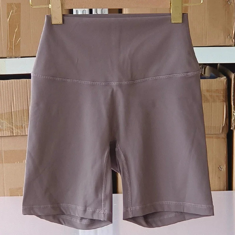 Nylon Elastane Women's Yoga Shorts High Waist Slim Fit