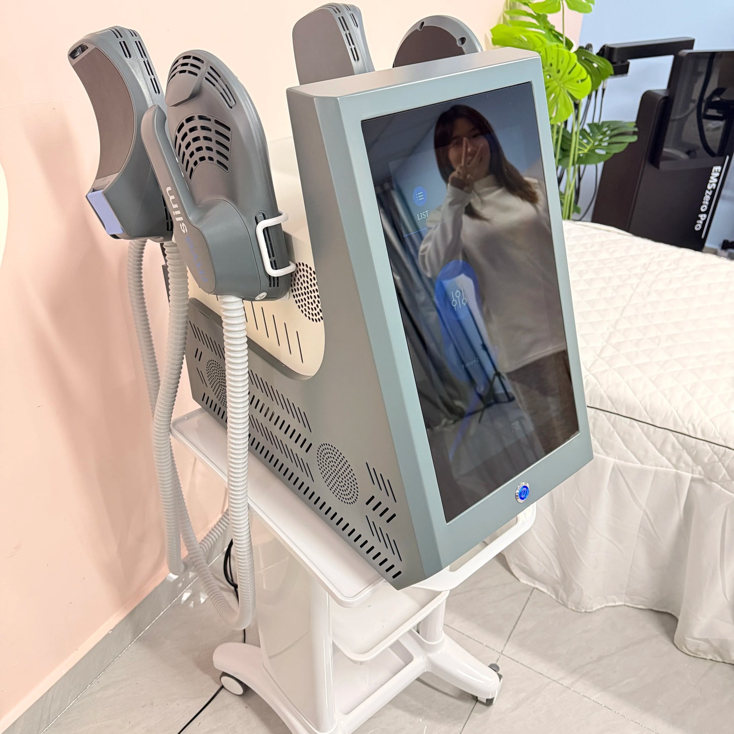 Myoslim Electromagnetic Muscle Stimulation Slimming Machine EMS Training