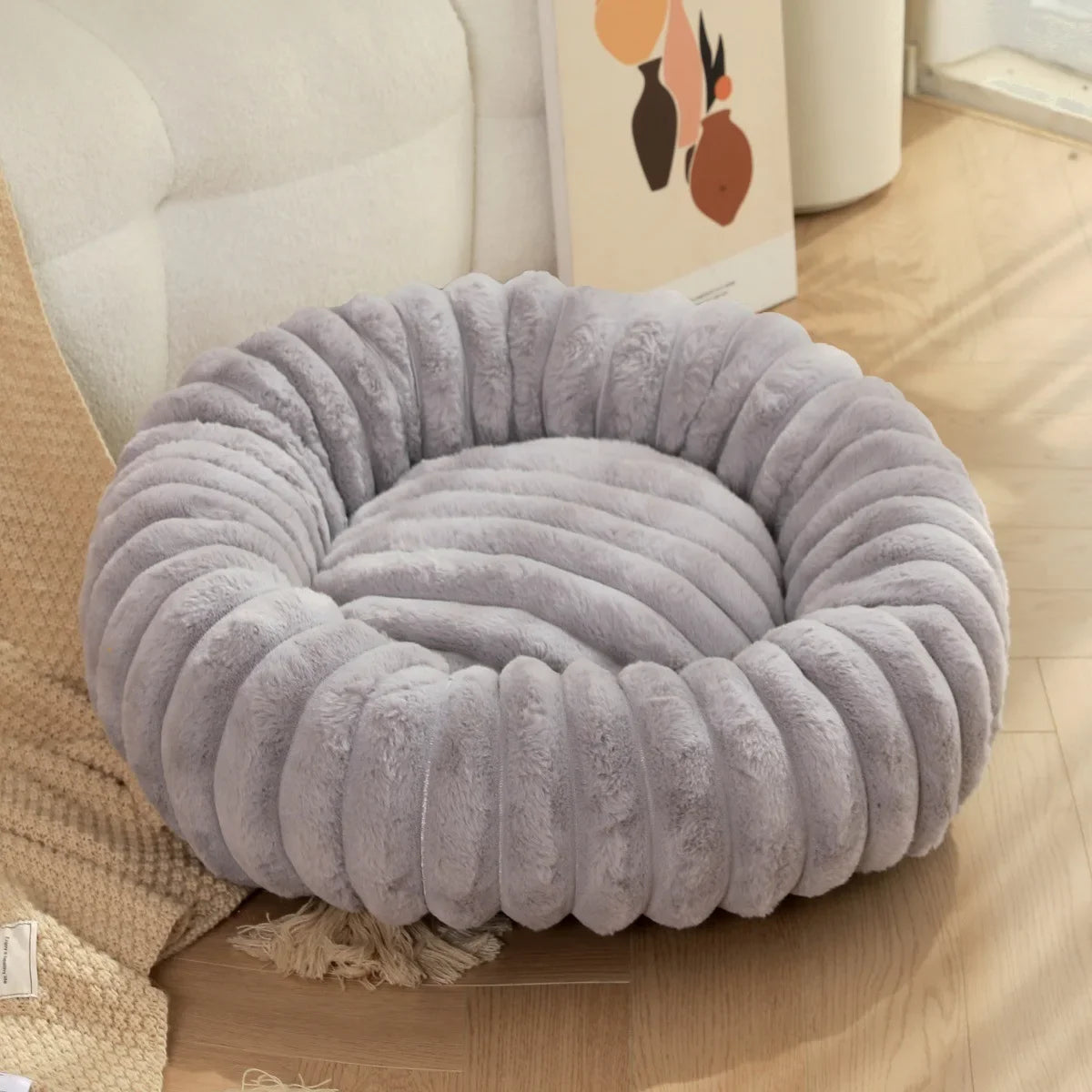 Super Soft Long Plush Round Pet Bed for Dogs and Cats, Winter Warm Design