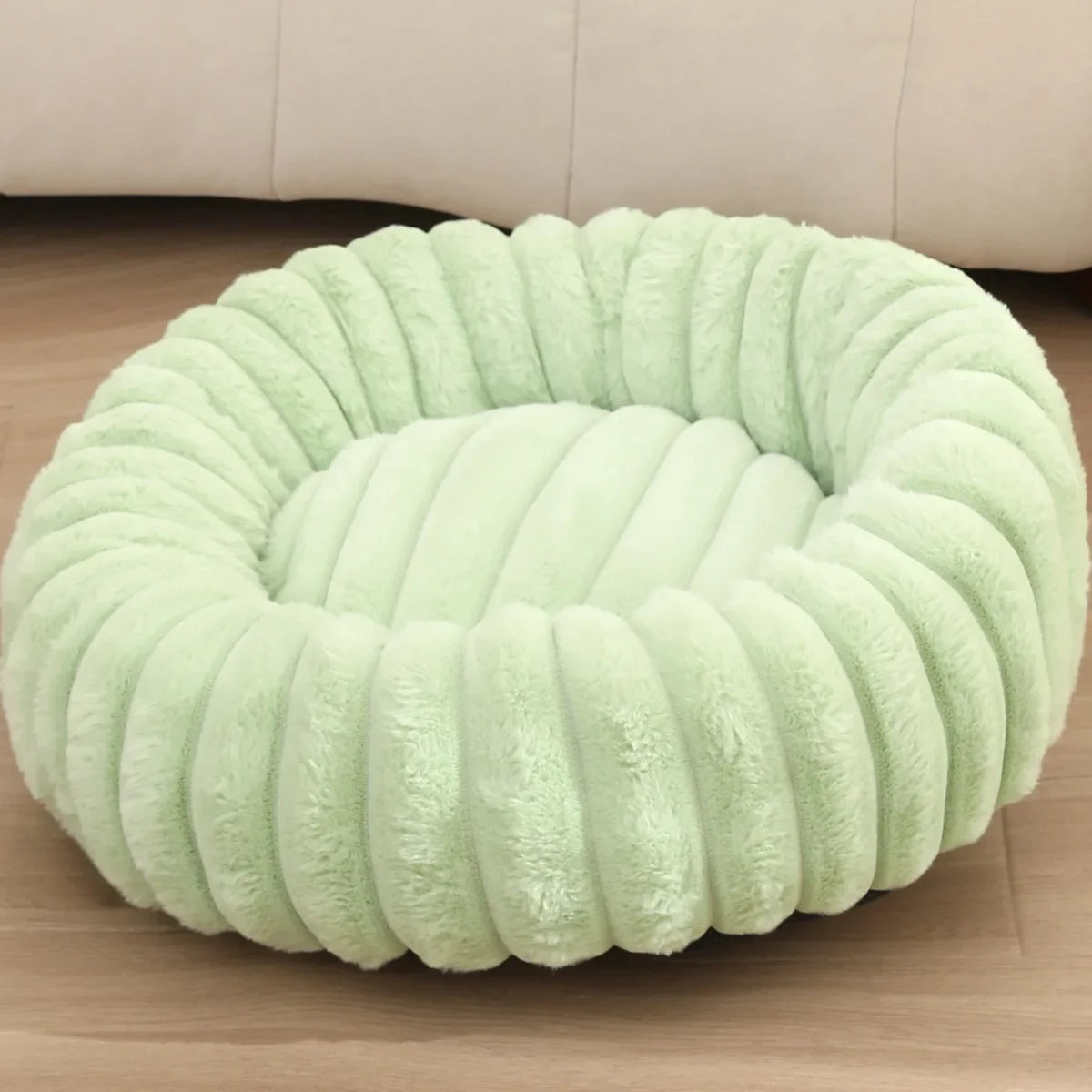 Super Soft Long Plush Round Pet Bed for Dogs and Cats, Winter Warm Design
